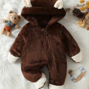 دفء وأناقة لا تضاهى لصغيرتك هذا الشتاء!