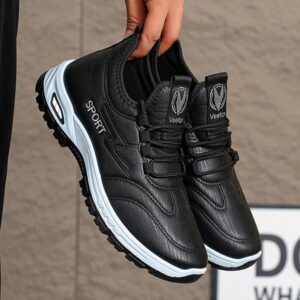 راحة لا تضاهى، أناقة لا تُقاوم: حذاء المشي الرجالي المثالي.