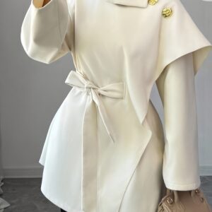 تألقي بأناقة فريدة: معطف الكاب النسائي الفاخر لمواسم الخريف والشتاء