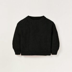 دفء واحتضان لكل لحظة: كنزة صغارك المثالية!