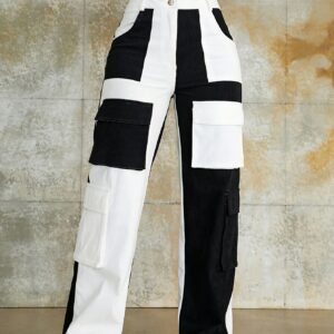 بنطلون كارجو نسائي بخصر عالٍ من الكوردروي: أناقة Y2K عصرية بتصميم بلوكات الألوان