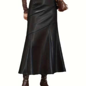 تنورة نسائية أنيقة بخصر عالٍ وتصميم غير متماثل: فخامة الأسود اللامع لمختلف إطلالاتك