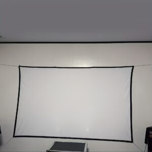 شاشة العرض السينمائية 4K: عالم من الترفيه بين يديك!