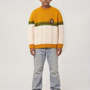 الدب الدافئ: سترة KUYEEBEAR الأنيقة لأيام الشتاء الباردة!