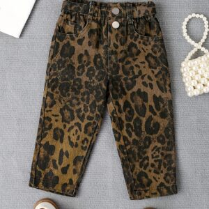 بنطال النمر الساحر: راحة وأناقة لكل موسم لطفلتك!