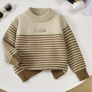 كنزة الأولاد المثالية: دفء، أناقة، ومغامرات لا تتوقف!