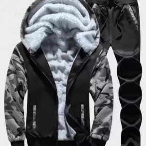 سيطرة الشتاء المطلقة: طقم الدفء والتميز الرجالي المموه!