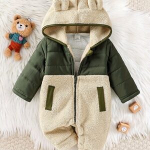 جمبسوت الدب الشتوي: دفء، أناقة، وراحة لملاكك الصغير!