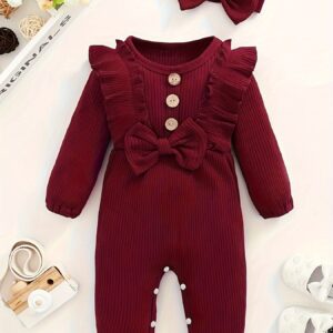 إشراقة الأناقة والدفء: طقم الرومبير الأحمر الساحر لطفلتك!