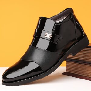 خطواتك الشتوية الواثقة: أناقة، دفء، وحماية فائقة!