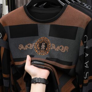 كنزة الكانجي الرجالية: دفء الساموراي بلمسة عصرية