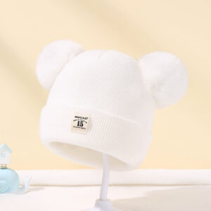 قبعة الشتاء الدافئة لطفلك: أناقة ودفء مضاعف!