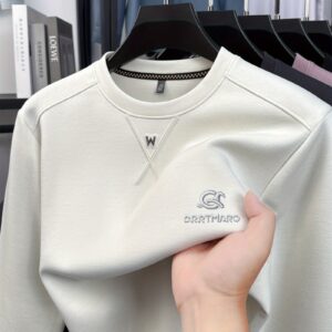 بلوفر CRRTMARO الرجالي: أناقة عصرية وراحة لا تضاهى!