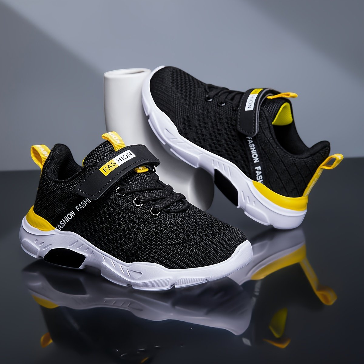 צאו לדרך בנוחות ובסטייל: נעלי הספורט המושלמות לילדים לכל הרפתקה! – תמונה 2