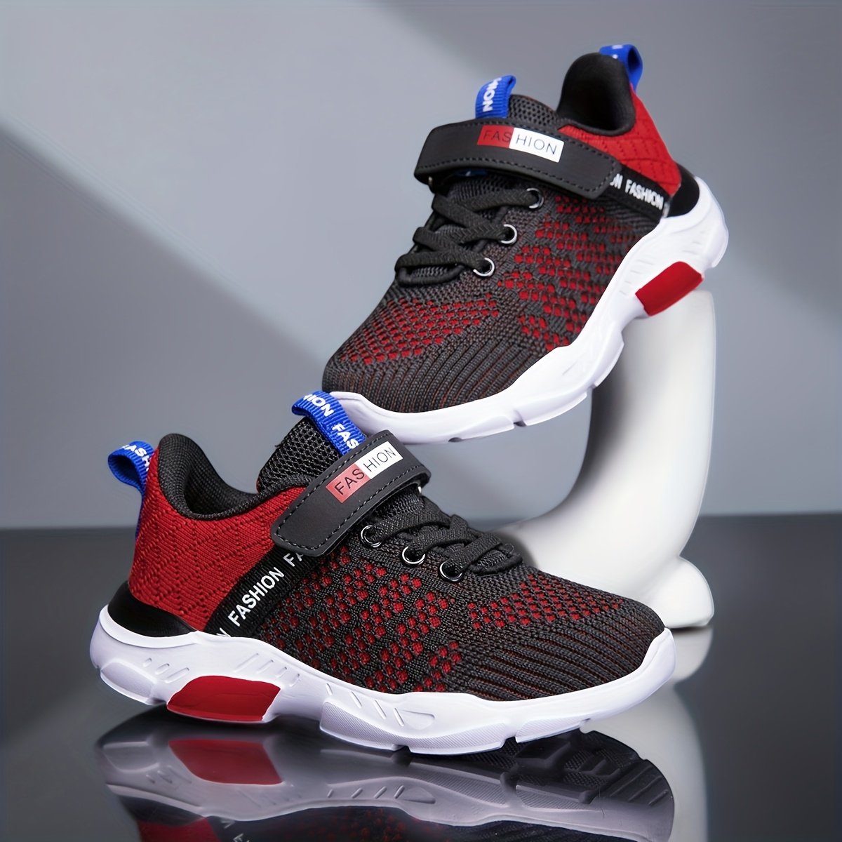 צאו לדרך בנוחות ובסטייל: נעלי הספורט המושלמות לילדים לכל הרפתקה! – תמונה 4